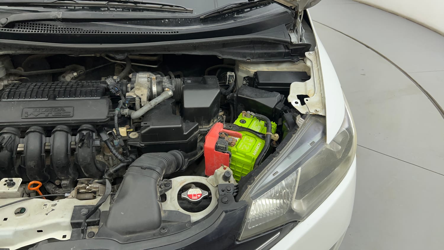Used 2016 Honda Jazz V Petrol Petrol Manual engine ENGINE LEFT SIDE VIEW
