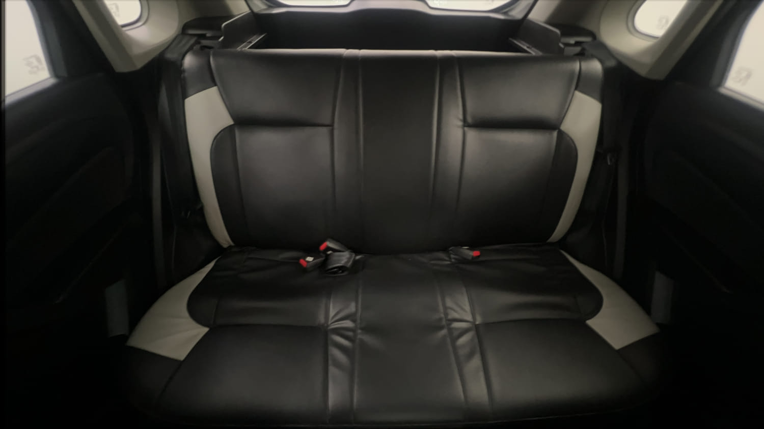 Used 2022 maruti-suzuki Vitara Brezza LXi Petrol Manual interior REAR SEAT CONDITION VIEW