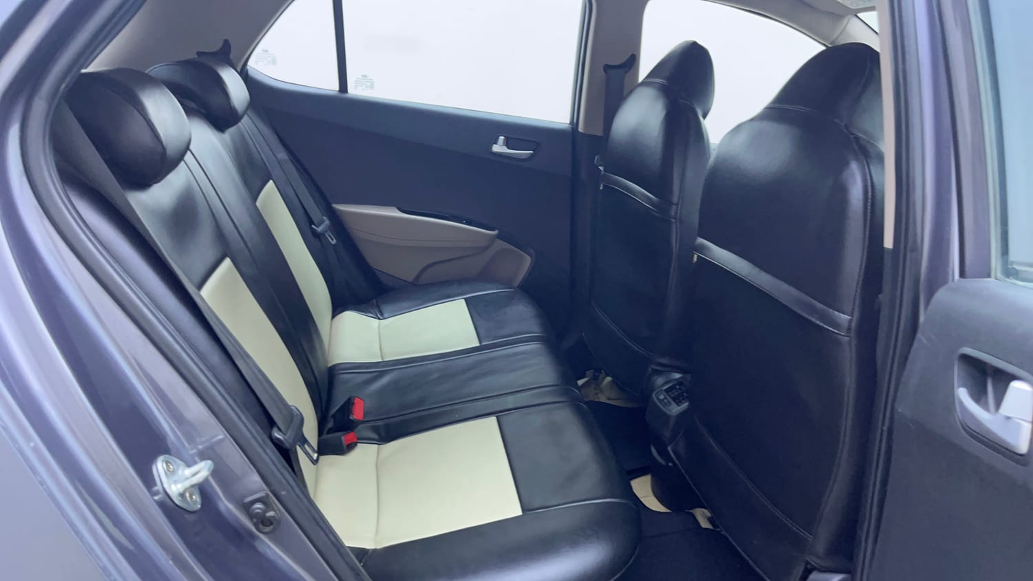 Used 2017 Hyundai Grand i10 Asta 1.2 Kappa VTVT Petrol Manual interior RIGHT SIDE REAR DOOR CABIN VIEW