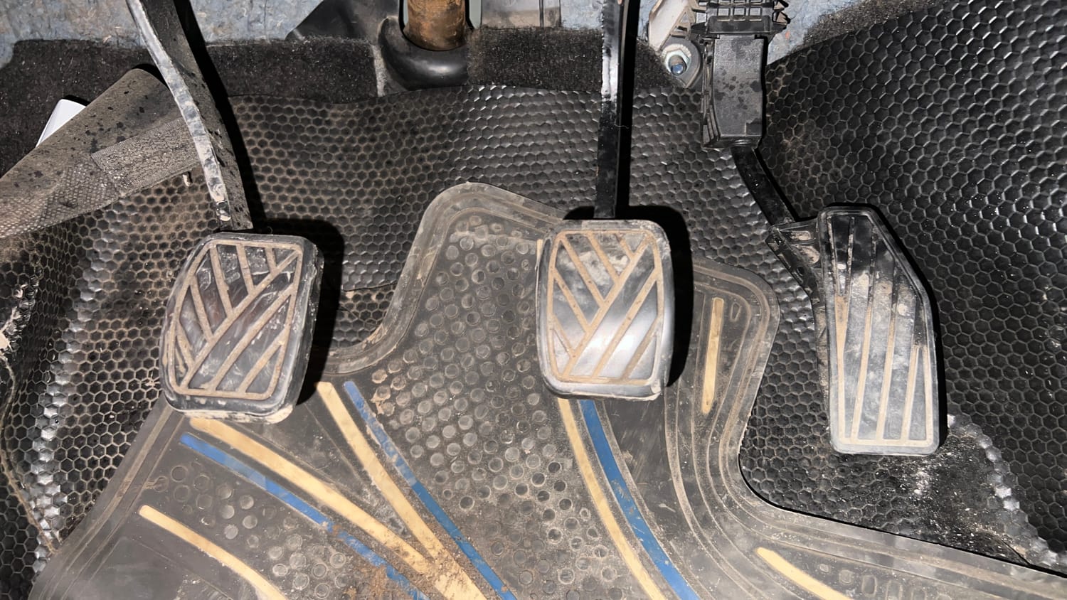 Used 2016 null Petrol Manual interior PEDALS VIEW