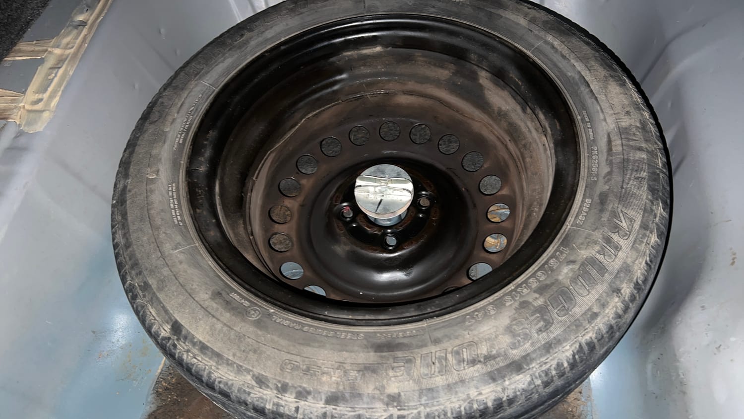 Used 2016 Honda City SV CVT Petrol Automatic tyres SPARE TYRE VIEW