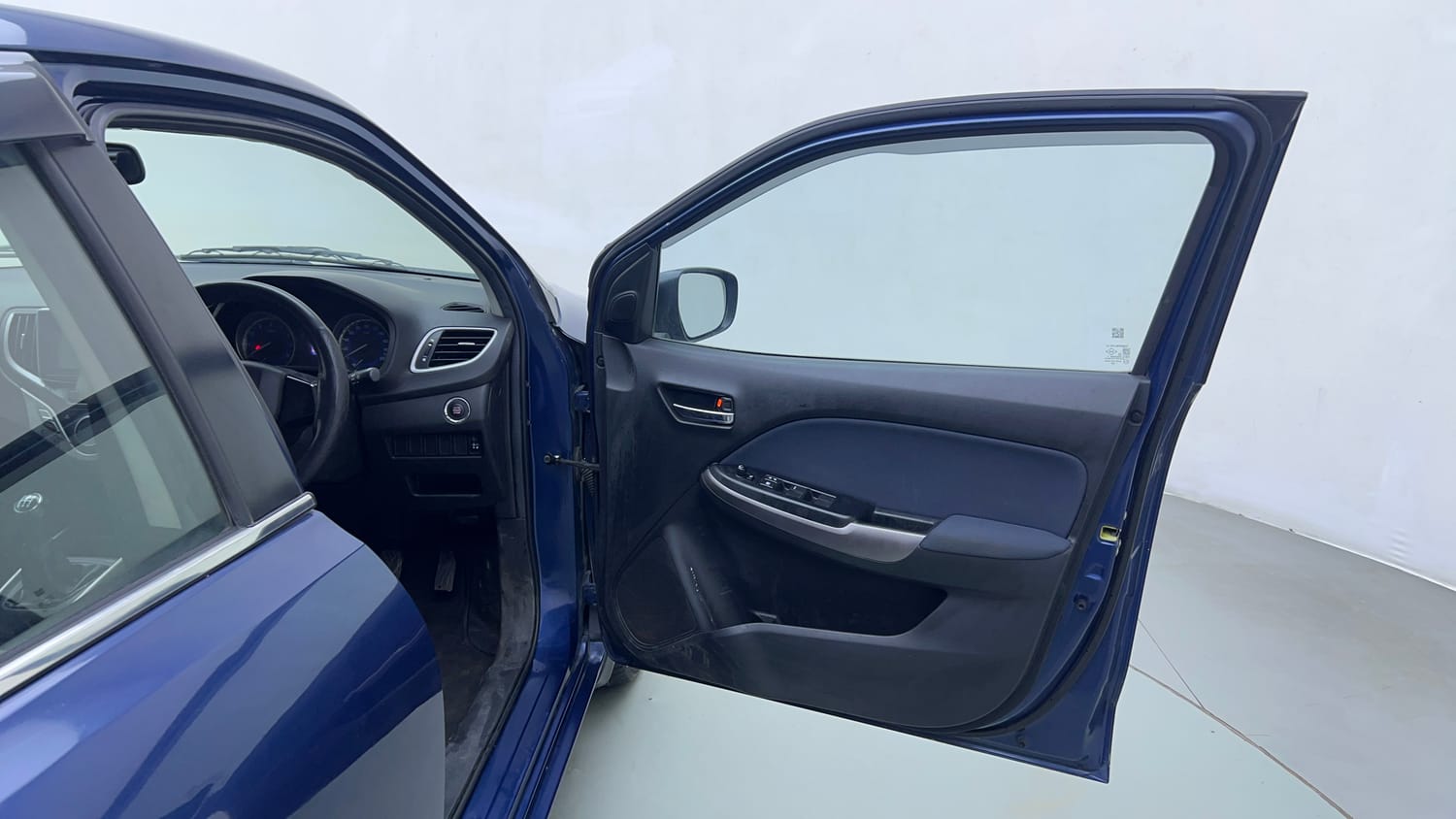 Used 2021 Maruti Suzuki Baleno Zeta Petrol Manual interior RIGHT FRONT DOOR OPEN VIEW