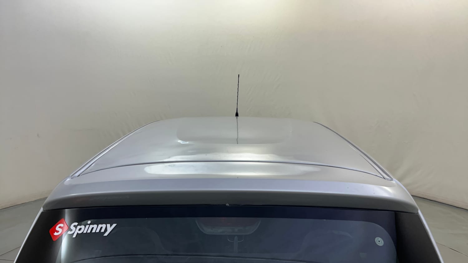 Used 2016 Renault Kwid RXT Petrol Manual exterior EXTERIOR ROOF VIEW
