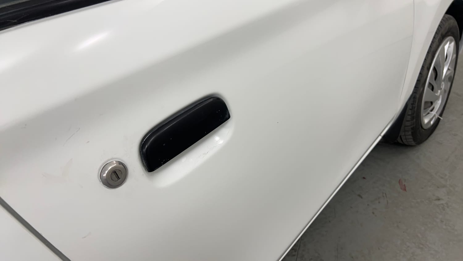 Used 2016 Maruti Suzuki Alto K10 VXi AMT Petrol Automatic dents MINOR DENT