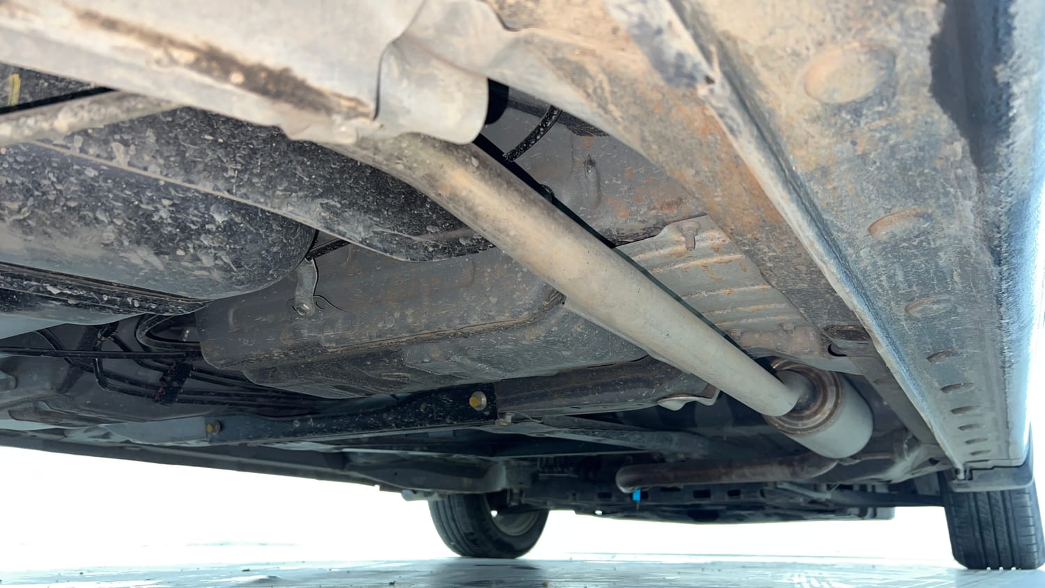 Used 2023 Honda City V Petrol MT Petrol Manual extra REAR RIGHT UNDERBODY VIEW
