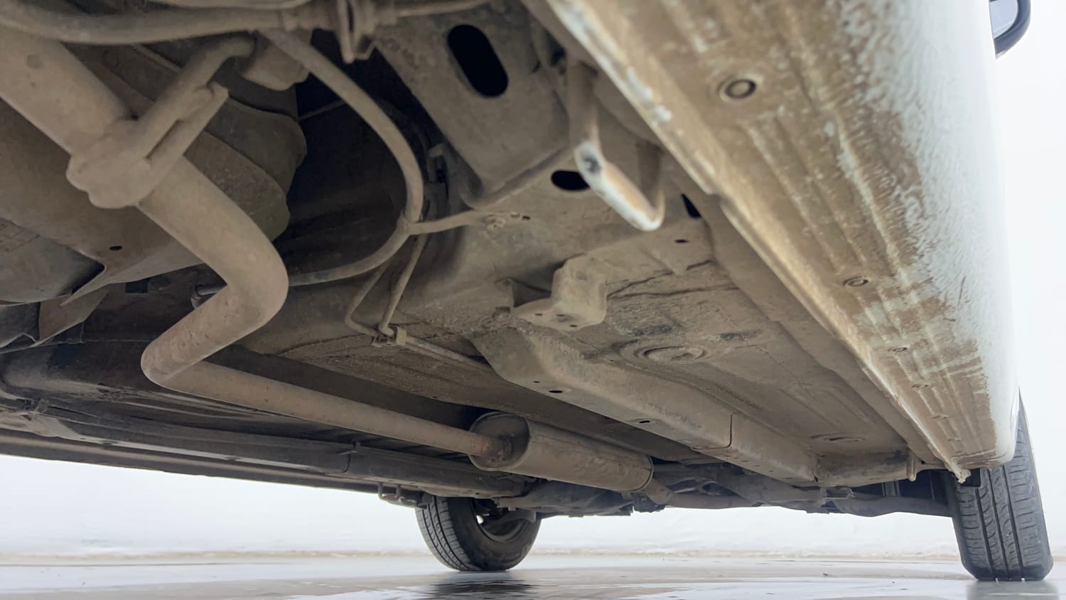 Used 2016 Maruti Suzuki Celerio VXi CNG Cng Manual extra REAR RIGHT UNDERBODY VIEW