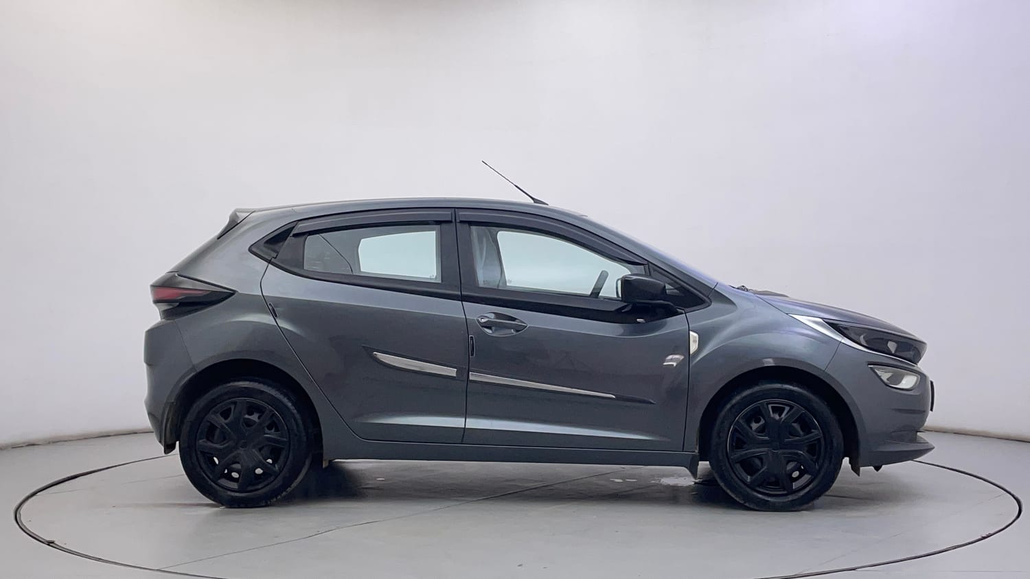 Used 2021 Tata Altroz XM Plus Petrol Petrol Manual exterior RIGHT SIDE VIEW