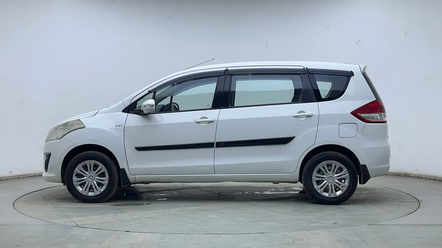 Used 2014 Maruti Suzuki Ertiga Vxi Petrol Manual exterior LEFT SIDE VIEW