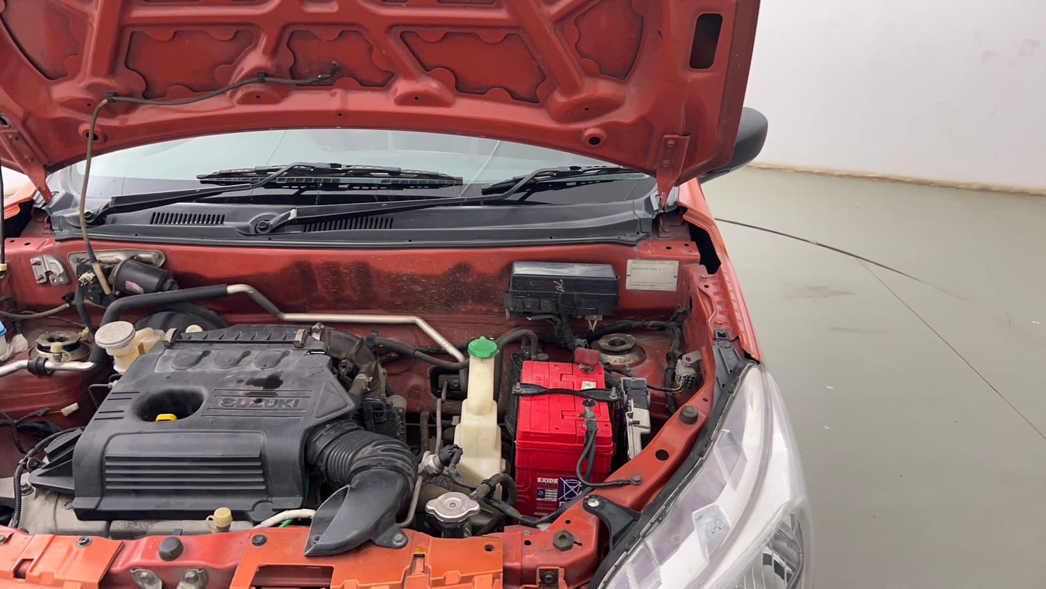 Used 2018 maruti-suzuki Alto K10 VXi (O) AMT Petrol Automatic engine ENGINE LEFT SIDE HINGE & APRON VIEW