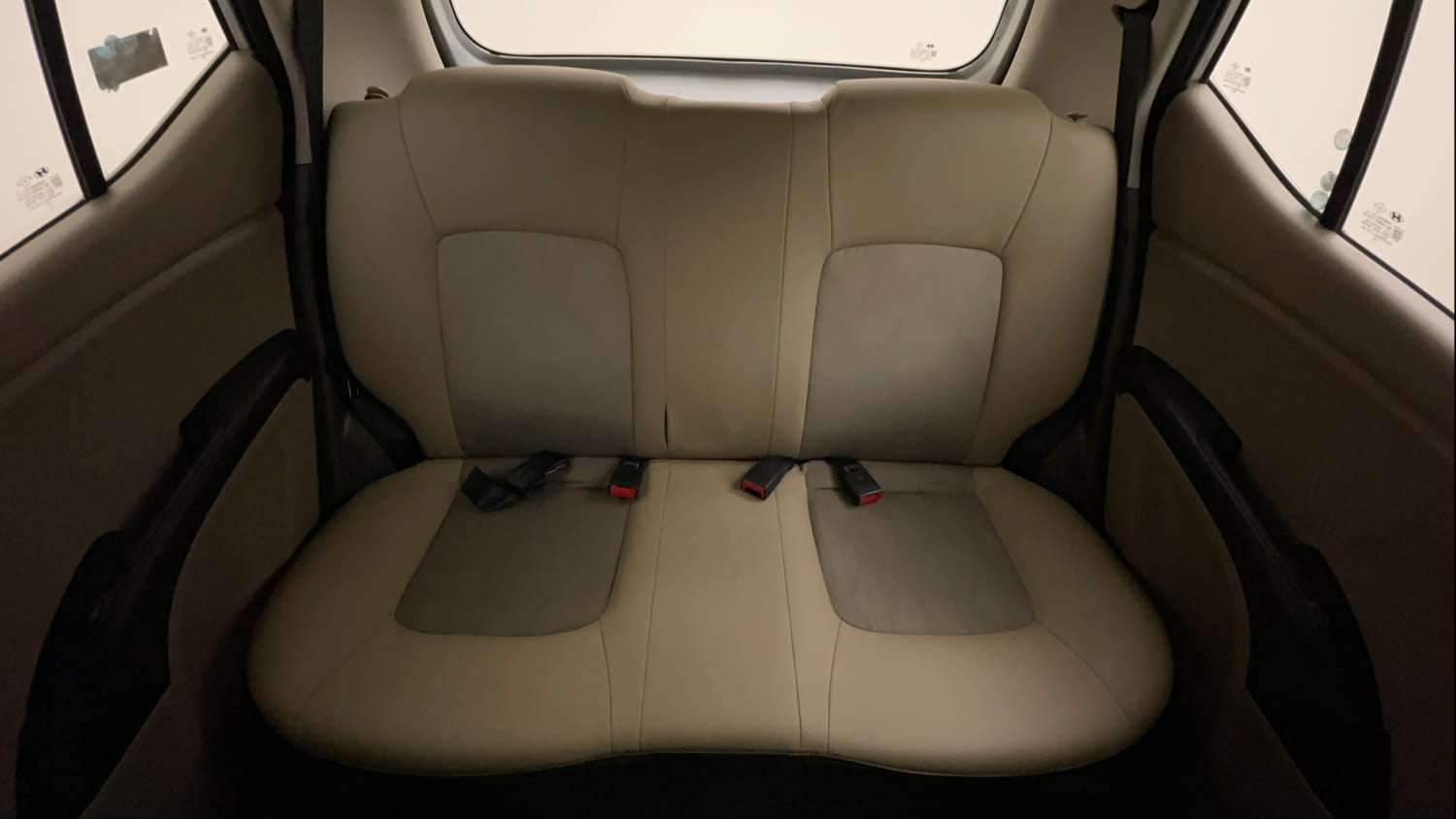 Used 2013 Hyundai i10 Magna 1.2 Kappa2 Petrol Manual interior REAR SEAT CONDITION VIEW
