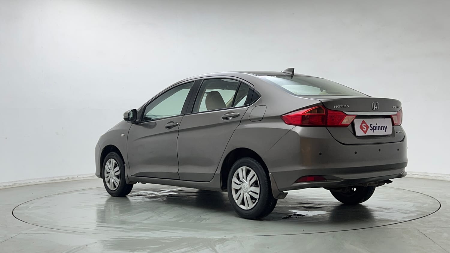 Used 2016 Honda City SV CVT Petrol Automatic exterior LEFT REAR CORNER VIEW
