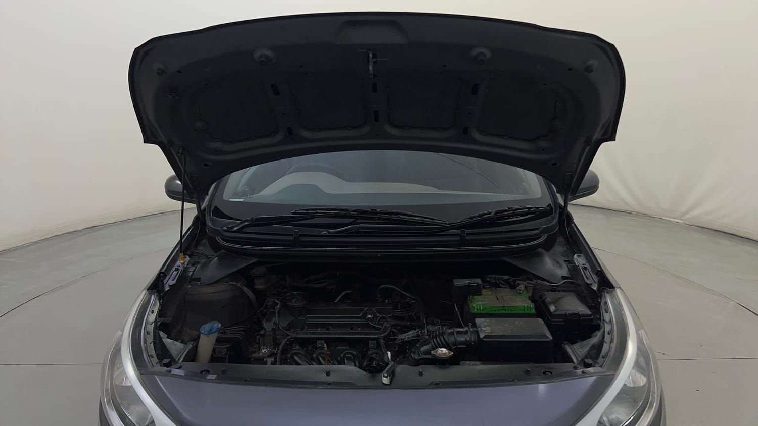 Used 2017 Hyundai Elite i20 Magna Executive 1.2 Petrol Manual engine ENGINE & BONNET OPEN FRONT VIEW