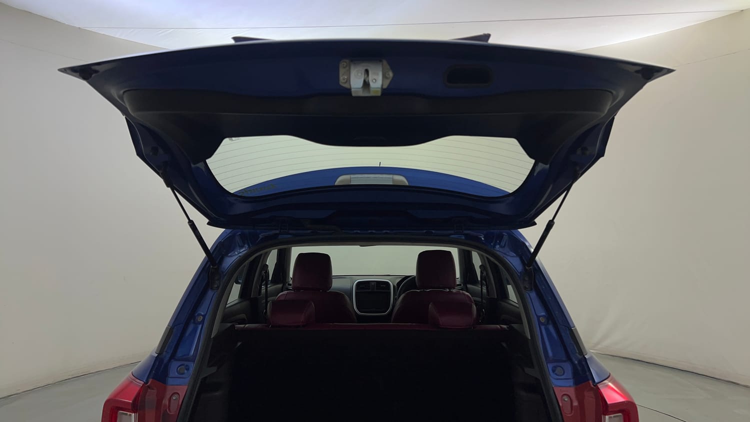 Used 2022 Toyota Urban Cruiser Mid Grade MT Petrol Manual interior DICKY DOOR OPEN VIEW