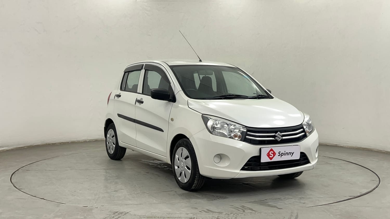 Used 2016 Maruti Suzuki Celerio VXi CNG Cng Manual exterior RIGHT FRONT CORNER VIEW