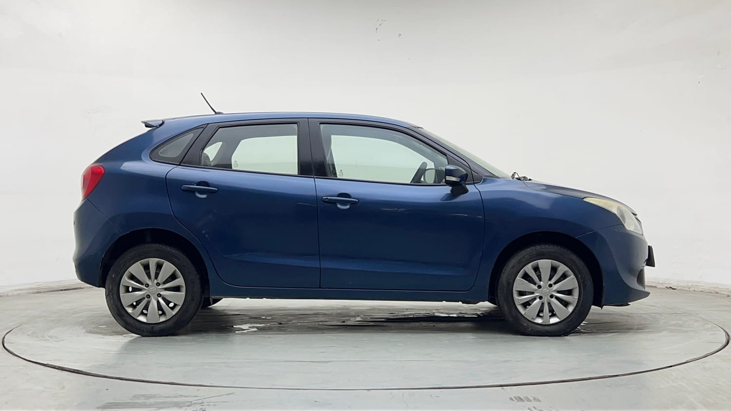 Used 2017 Maruti Suzuki Baleno Delta 1.2 Petrol Manual exterior RIGHT SIDE VIEW