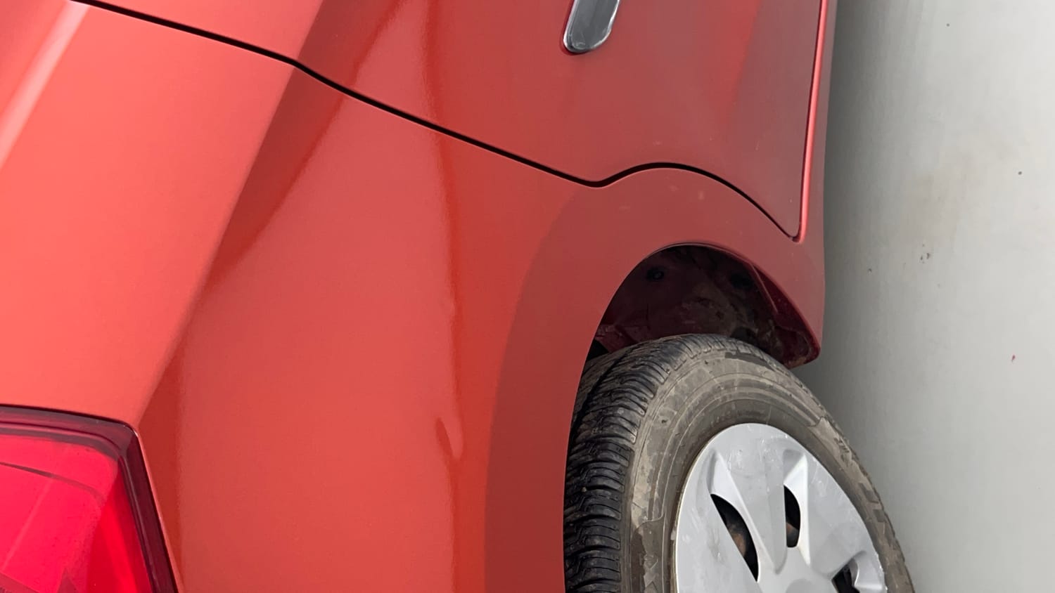 Used 2015 Maruti Suzuki Celerio VXi AMT Petrol Automatic dents MINOR DENT