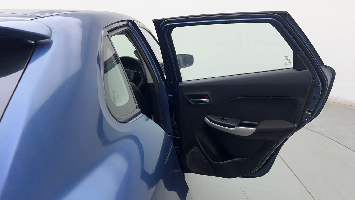 Used 2017 Maruti Suzuki Baleno Delta 1.2 Petrol Manual interior RIGHT REAR DOOR OPEN VIEW