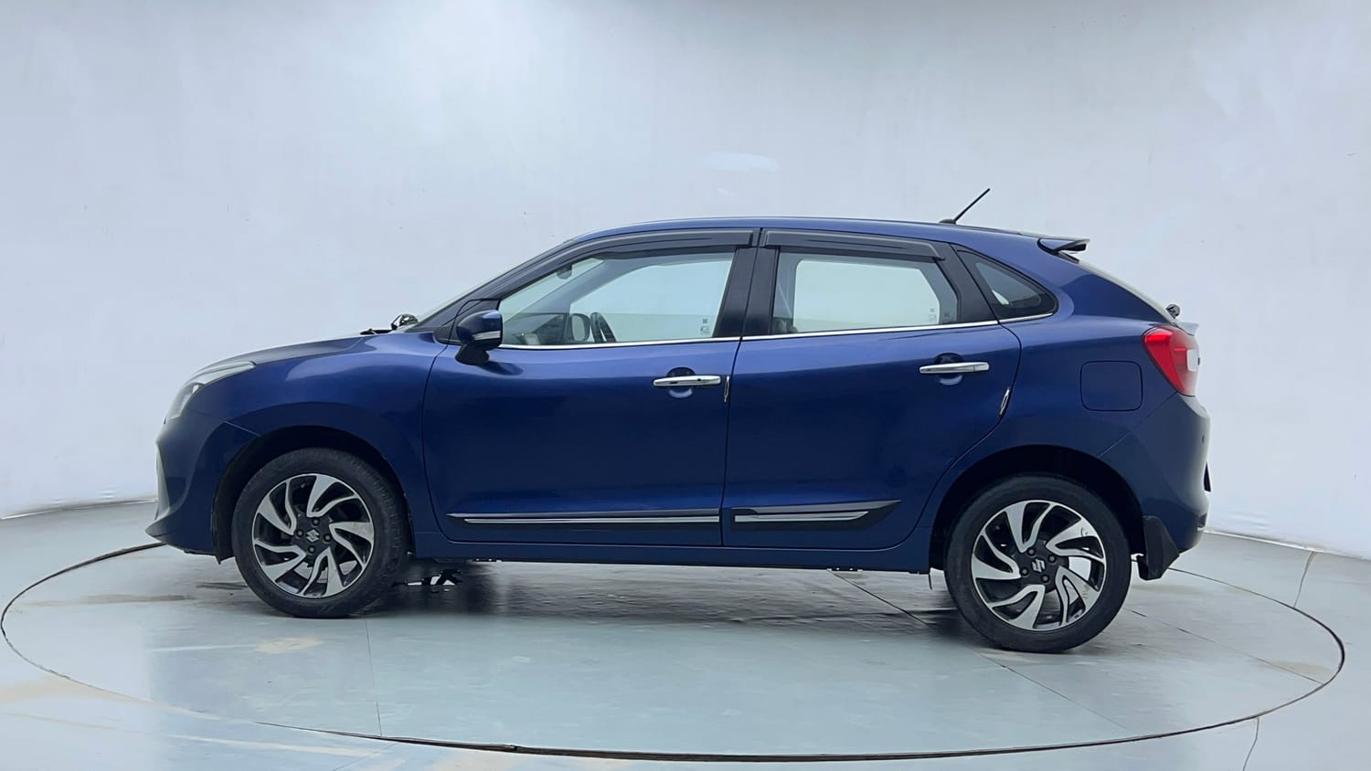 Used 2021 Maruti Suzuki Baleno Zeta Petrol Manual exterior LEFT SIDE VIEW