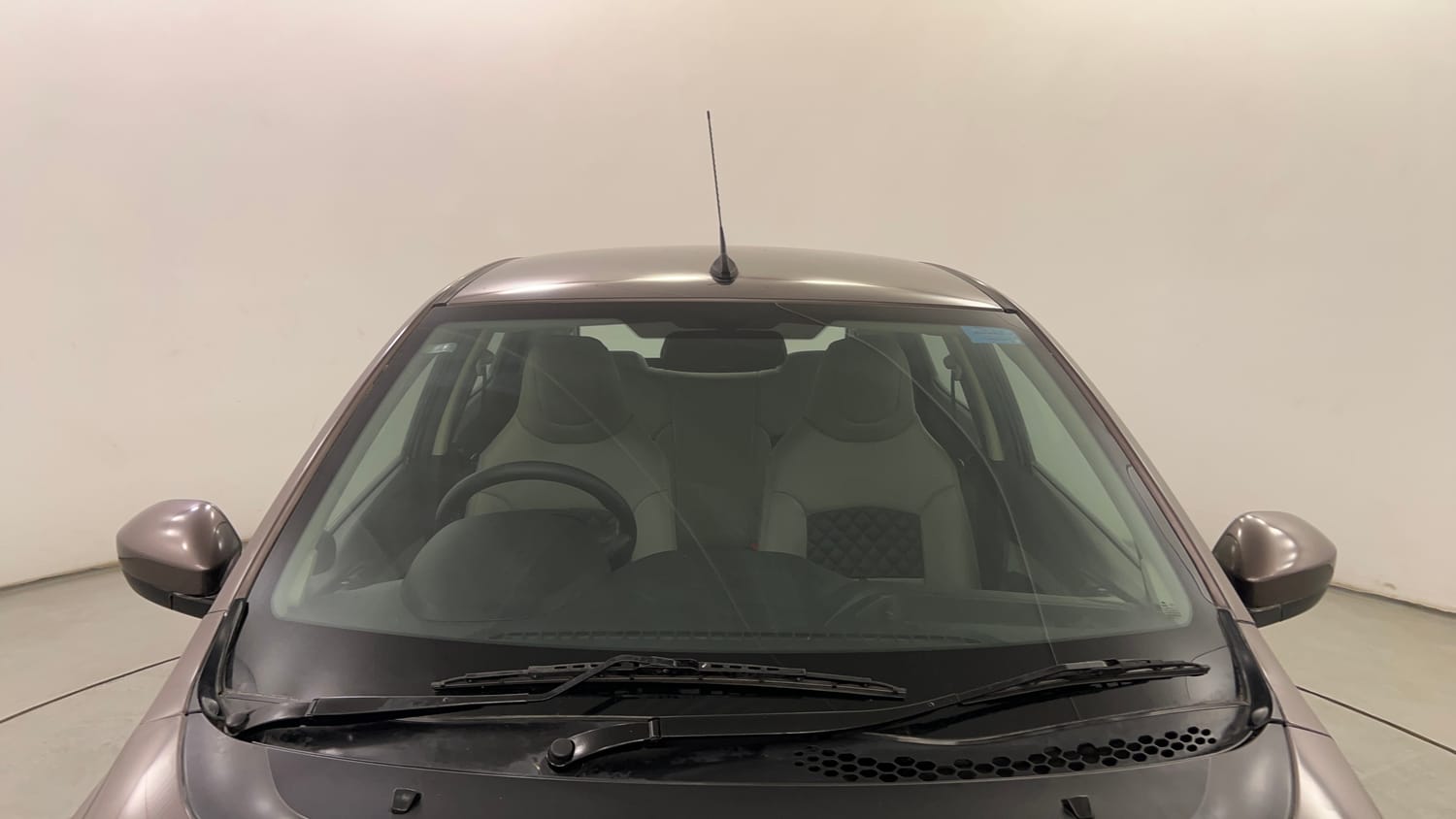 Used 2016 Tata Tiago Revotron XT Petrol Manual exterior FRONT WINDSHIELD VIEW