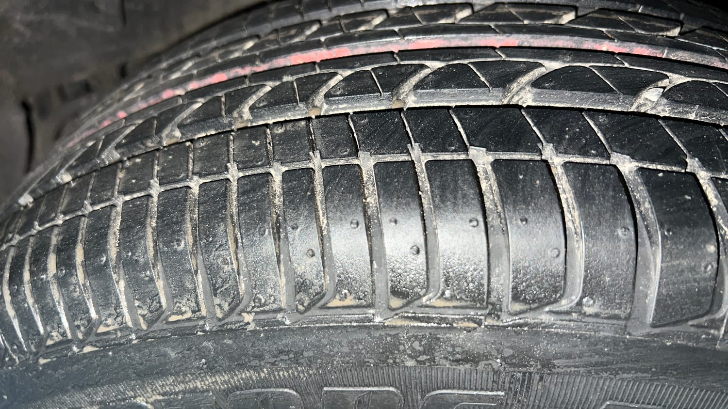 Used 2016 Honda City SV CVT Petrol Automatic tyres LEFT REAR TYRE TREAD VIEW