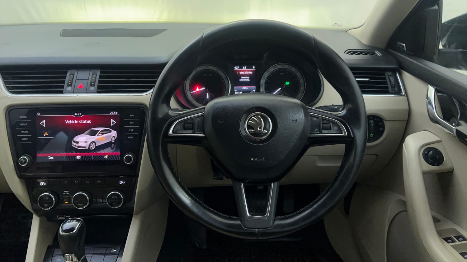 Used 2018 Skoda Octavia 1.8 TSI L&K Petrol Automatic interior STEERING VIEW