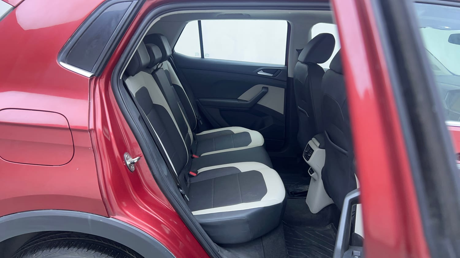 Used 2022 Volkswagen Taigun Topline 1.0 TSI AT Petrol Automatic interior RIGHT SIDE REAR DOOR CABIN VIEW