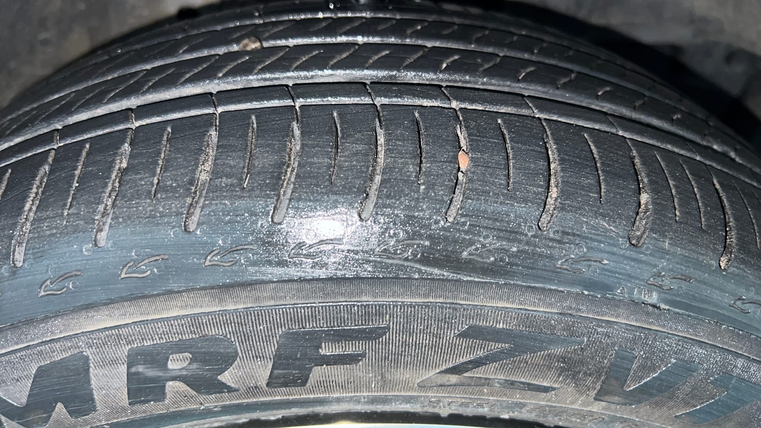 Used 2023 Honda City V Petrol MT Petrol Manual tyres RIGHT FRONT TYRE TREAD VIEW