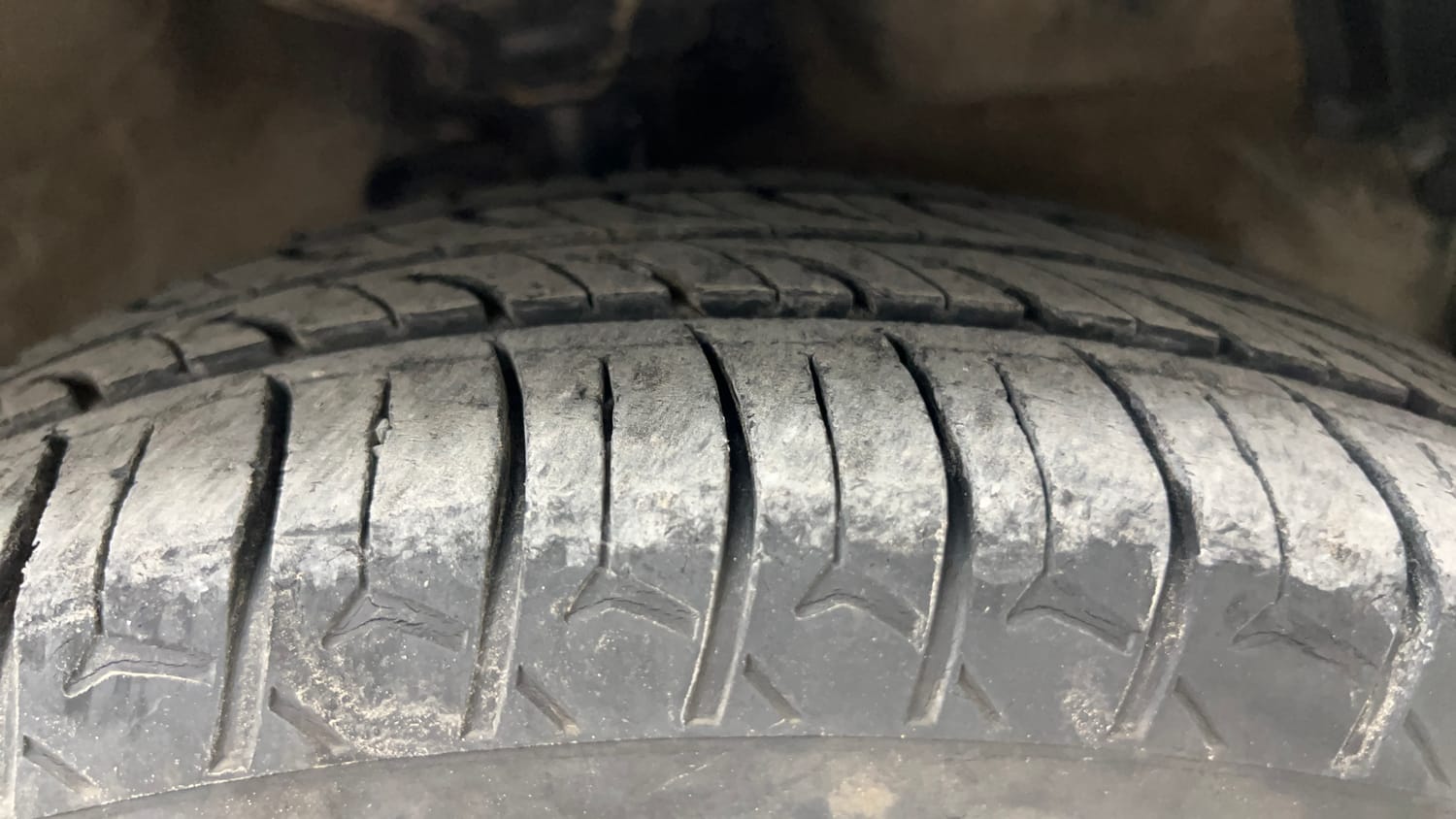 Used 2016 Maruti Suzuki Celerio VXi CNG Cng Manual tyres RIGHT FRONT TYRE TREAD VIEW
