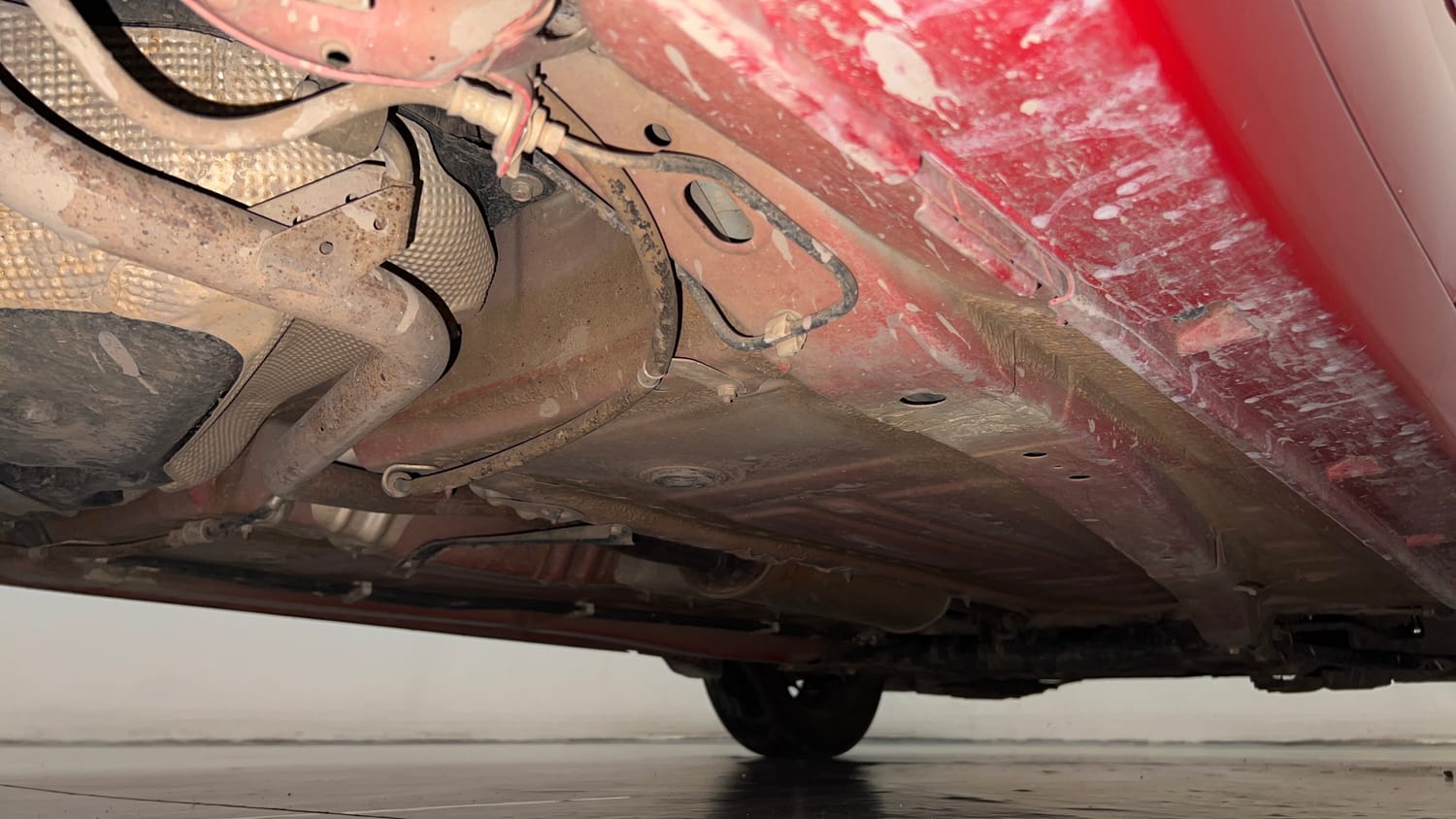 Used 2018 Maruti Suzuki Baleno Delta 1.2 AT Petrol Automatic extra REAR RIGHT UNDERBODY VIEW