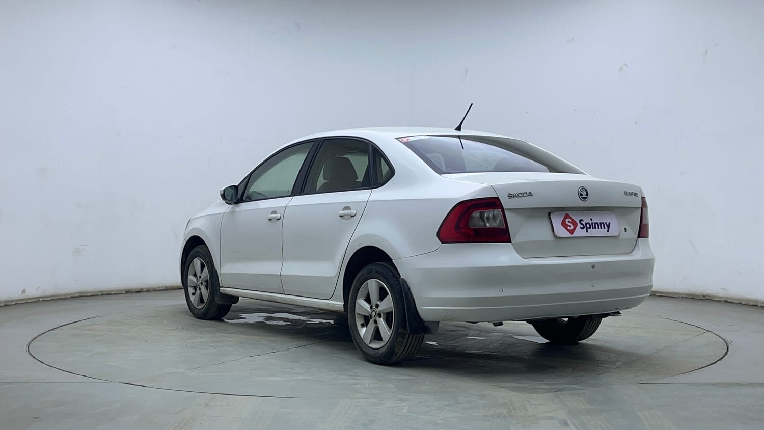 Used 2016 Skoda Rapid 1.5 TDI CR Style Plus AT Diesel Automatic exterior LEFT REAR CORNER VIEW
