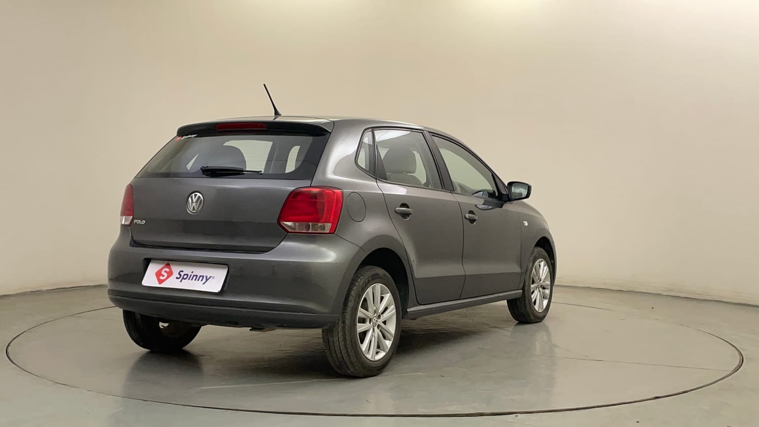 Used 2014 Volkswagen Polo Highline1.2L (P) Petrol Manual exterior RIGHT REAR CORNER VIEW