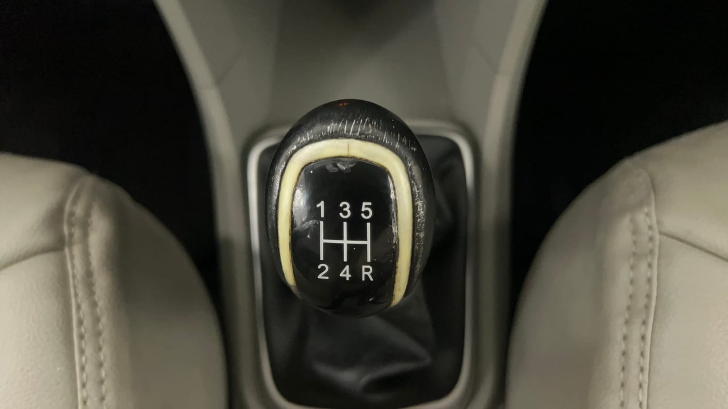 Used 2016 Tata Tiago Revotron XT Petrol Manual interior GEAR  KNOB VIEW