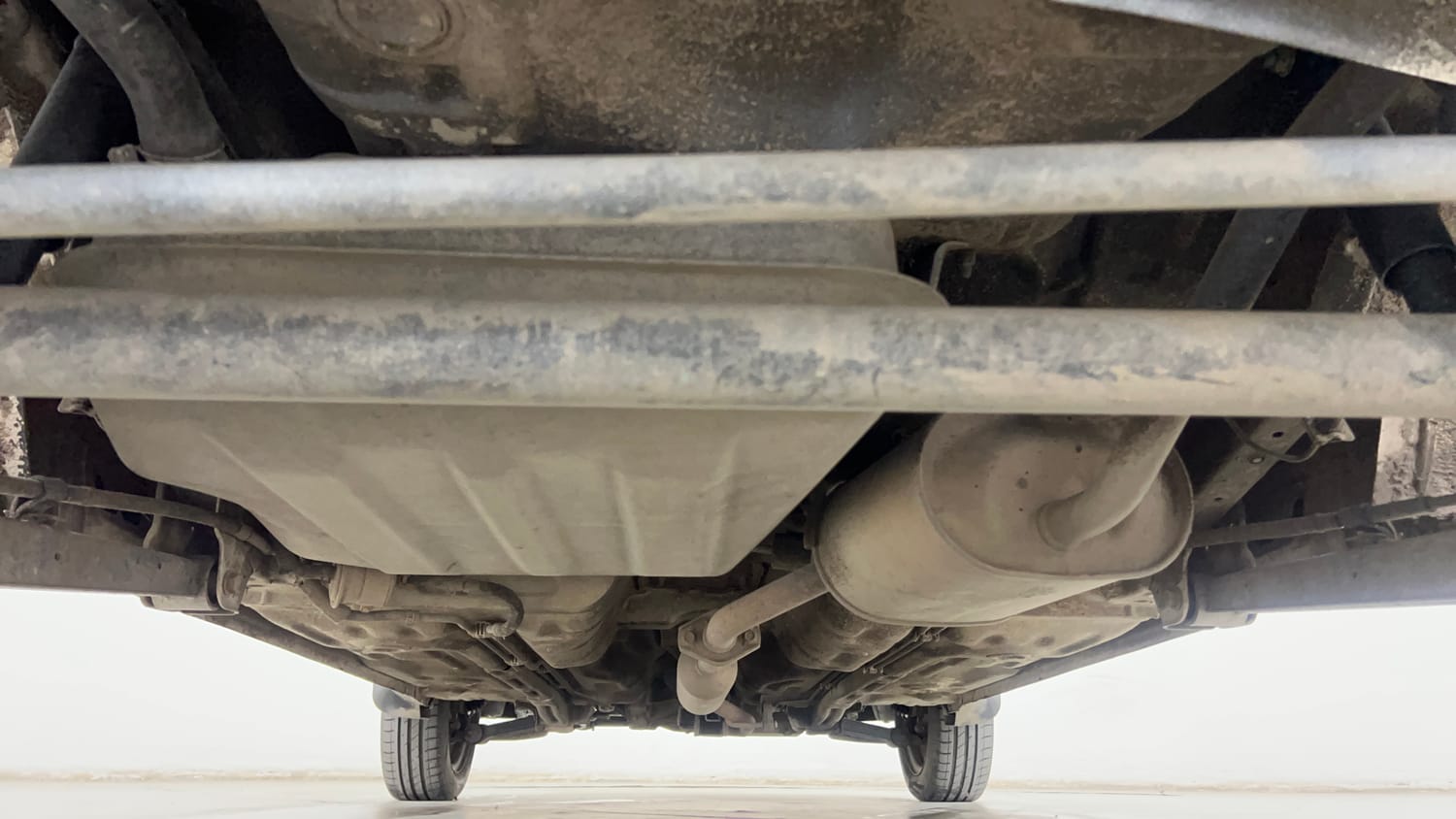 Used 2016 Maruti Suzuki Alto K10 VXi AMT Petrol Automatic extra REAR UNDERBODY VIEW (TAKEN FROM REAR)