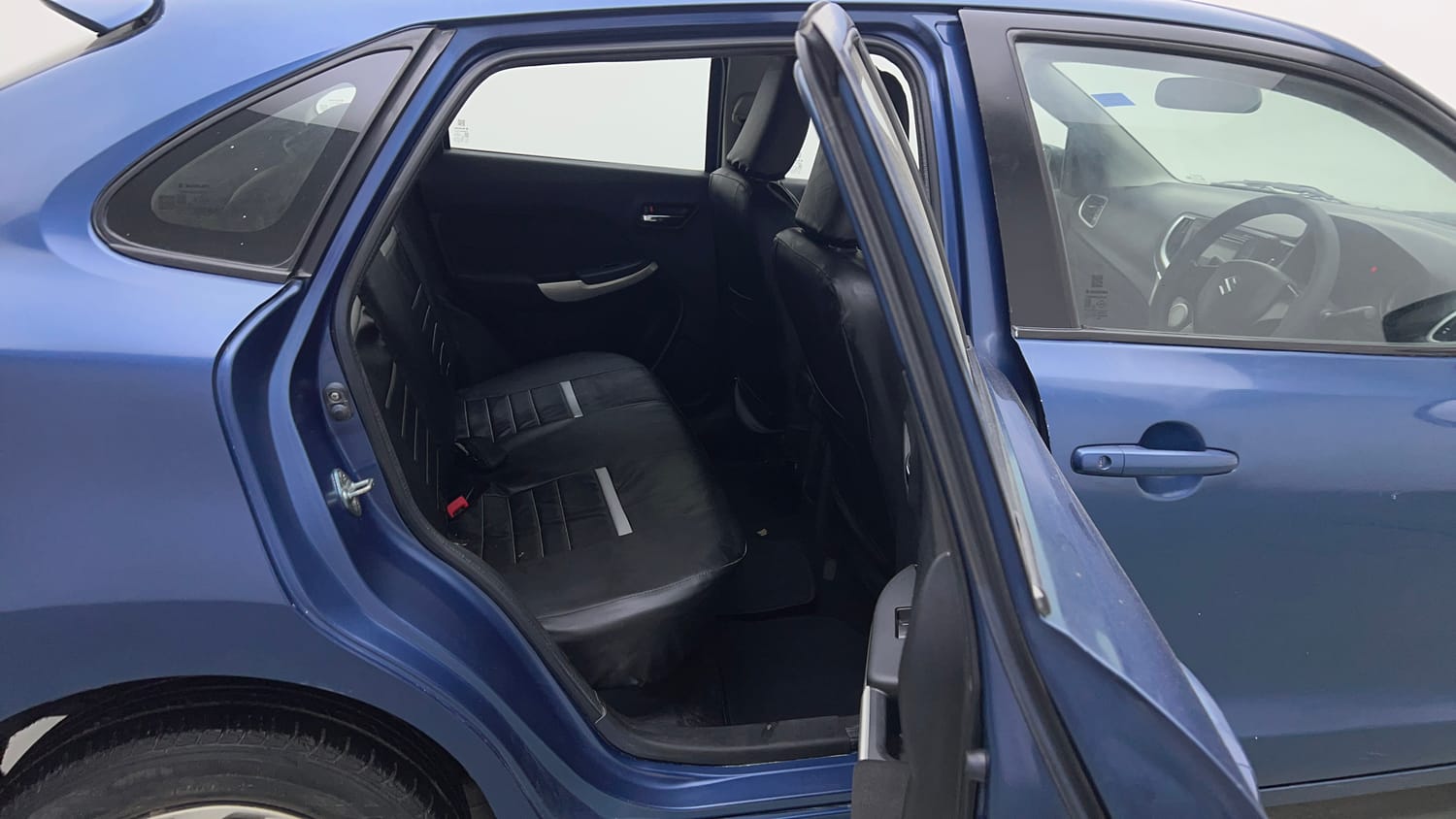 Used 2017 Maruti Suzuki Baleno Delta 1.2 Petrol Manual interior RIGHT SIDE REAR DOOR CABIN VIEW