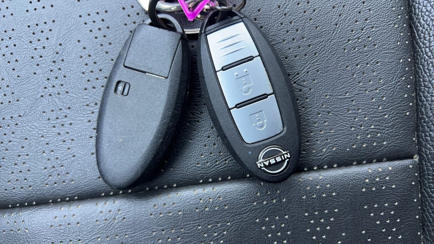 Used 2023 Nissan Magnite XV Premium Turbo Petrol Manual extra CAR KEY VIEW
