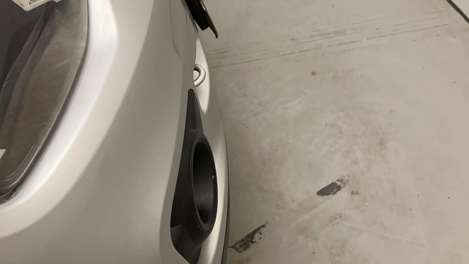 Used 2016 Renault Kwid RXT Petrol Manual dents MINOR SCRATCH