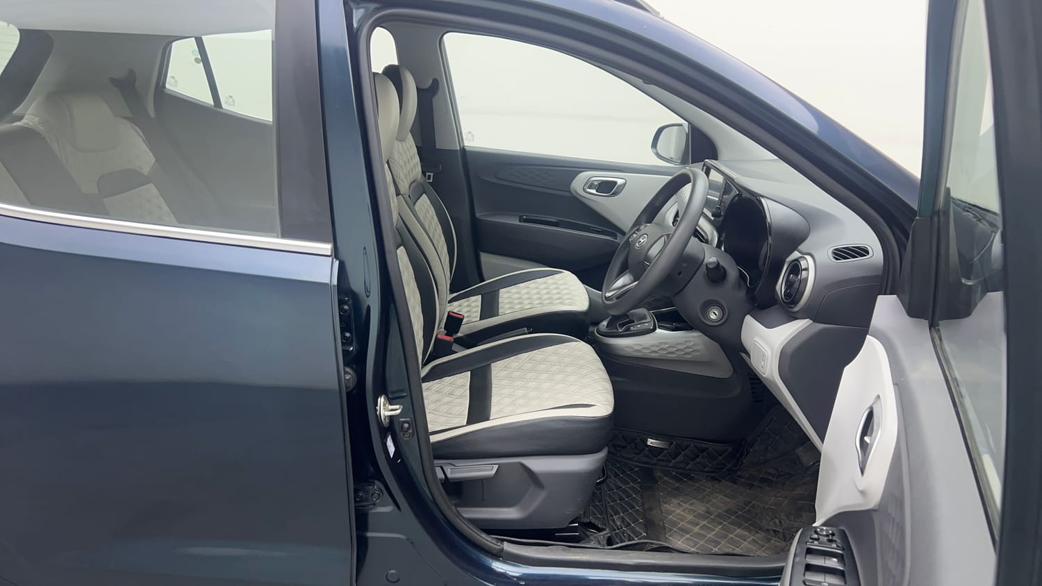 Used 2020 Hyundai Grand i10 Nios Sportz AMT 1.2 Kappa VTVT Petrol Automatic interior RIGHT SIDE FRONT DOOR CABIN VIEW