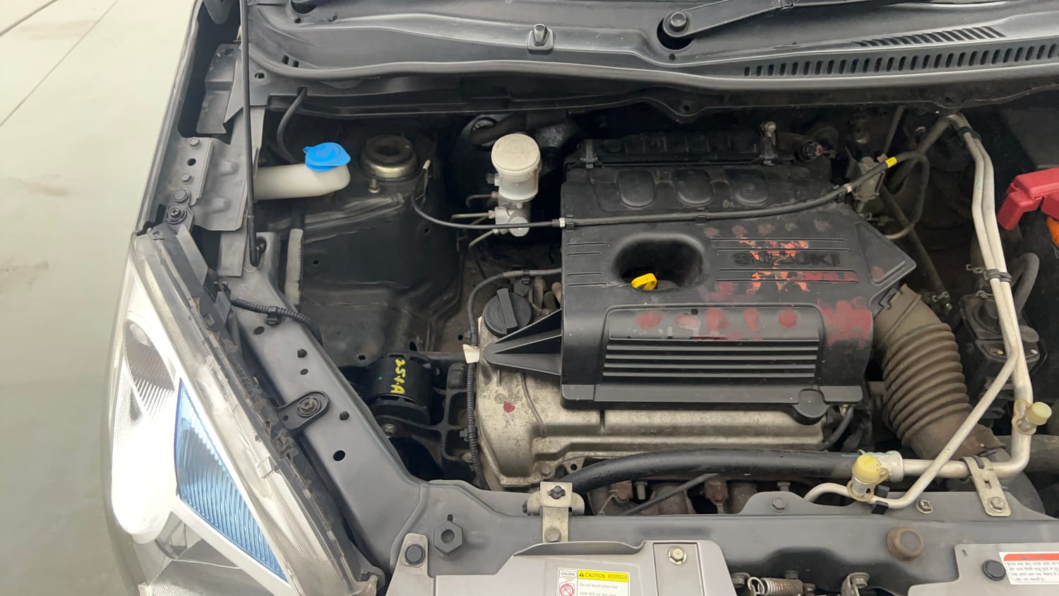 Used 2017 Maruti Suzuki Wagon R VXI Petrol Manual engine ENGINE RIGHT SIDE VIEW