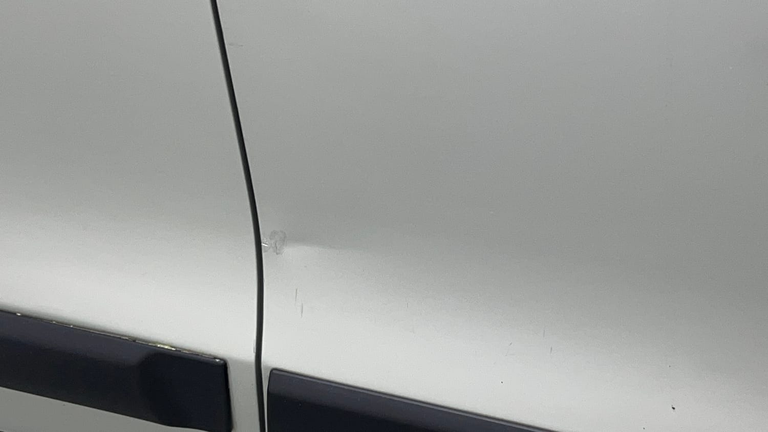 Used 2021 Maruti Suzuki Wagon R 1.0 LXi 1.0 Petrol Manual dents MINOR SCRATCH