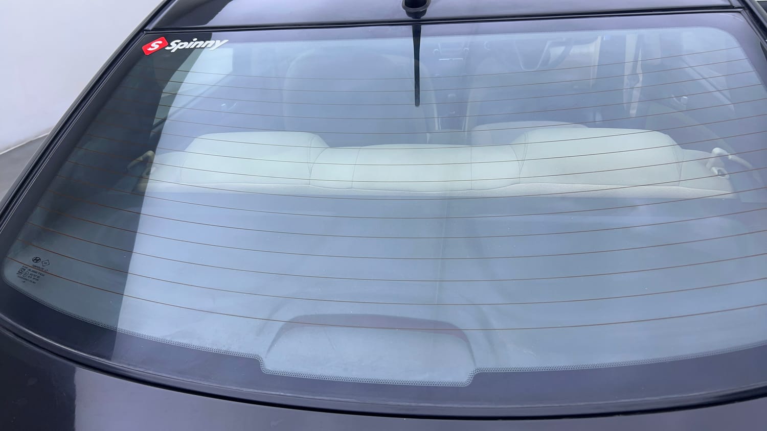 Used 2015 Hyundai Fluidic Verna 4S 1.6 VTVT S(O) Petrol Manual top_features Rear defogger