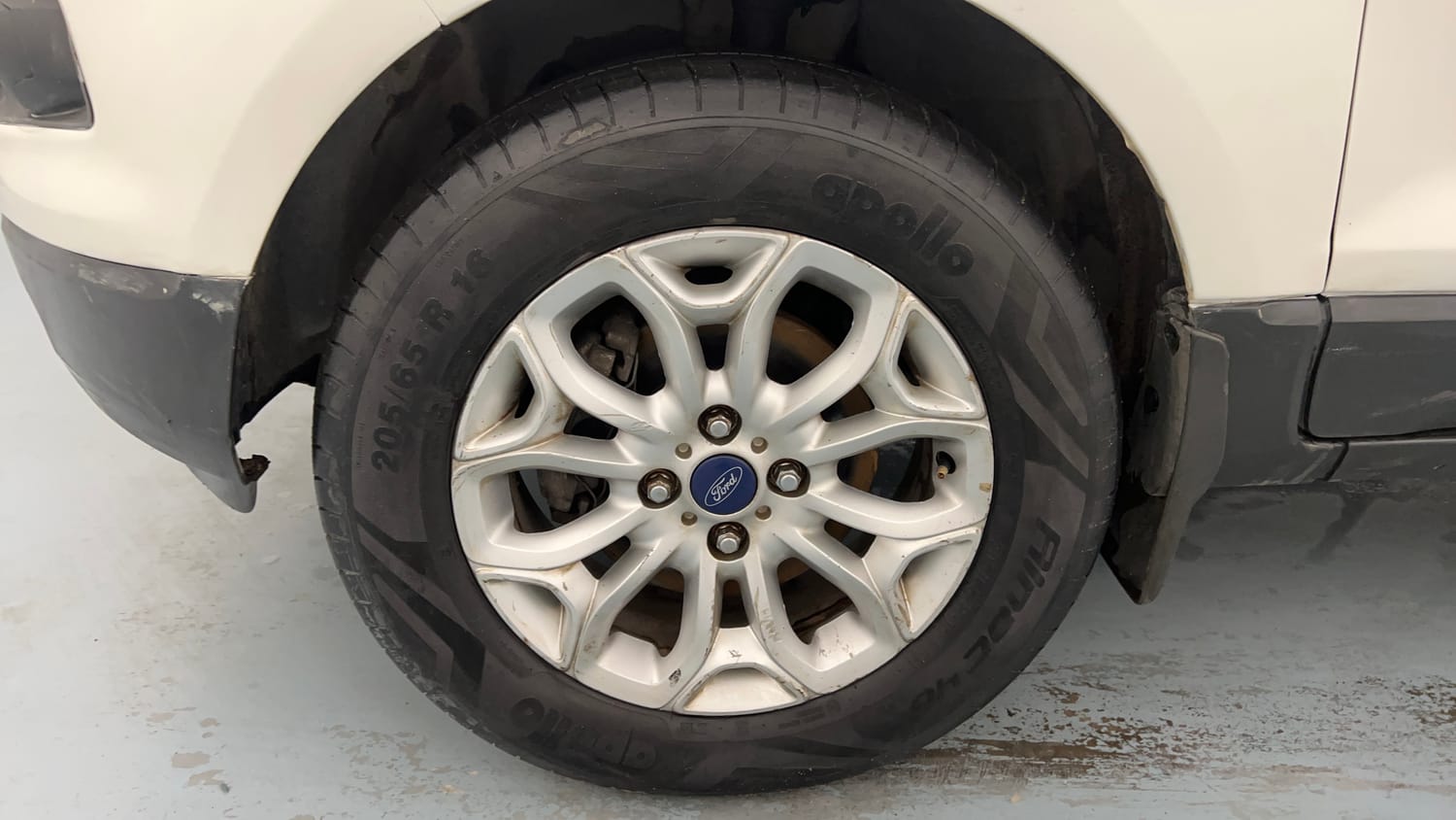 Used 2017 Ford EcoSport Trend+ 1.5L TDCi Diesel Manual tyres LEFT FRONT TYRE RIM VIEW