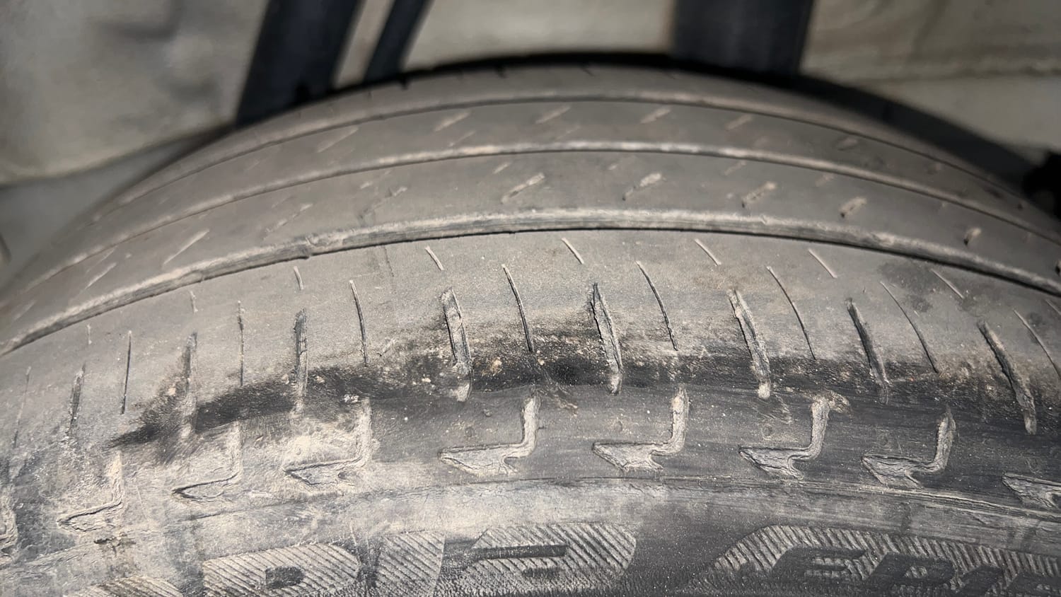 Used 2024 Honda City ZX Petrol CVT Petrol Automatic tyres LEFT REAR TYRE TREAD VIEW