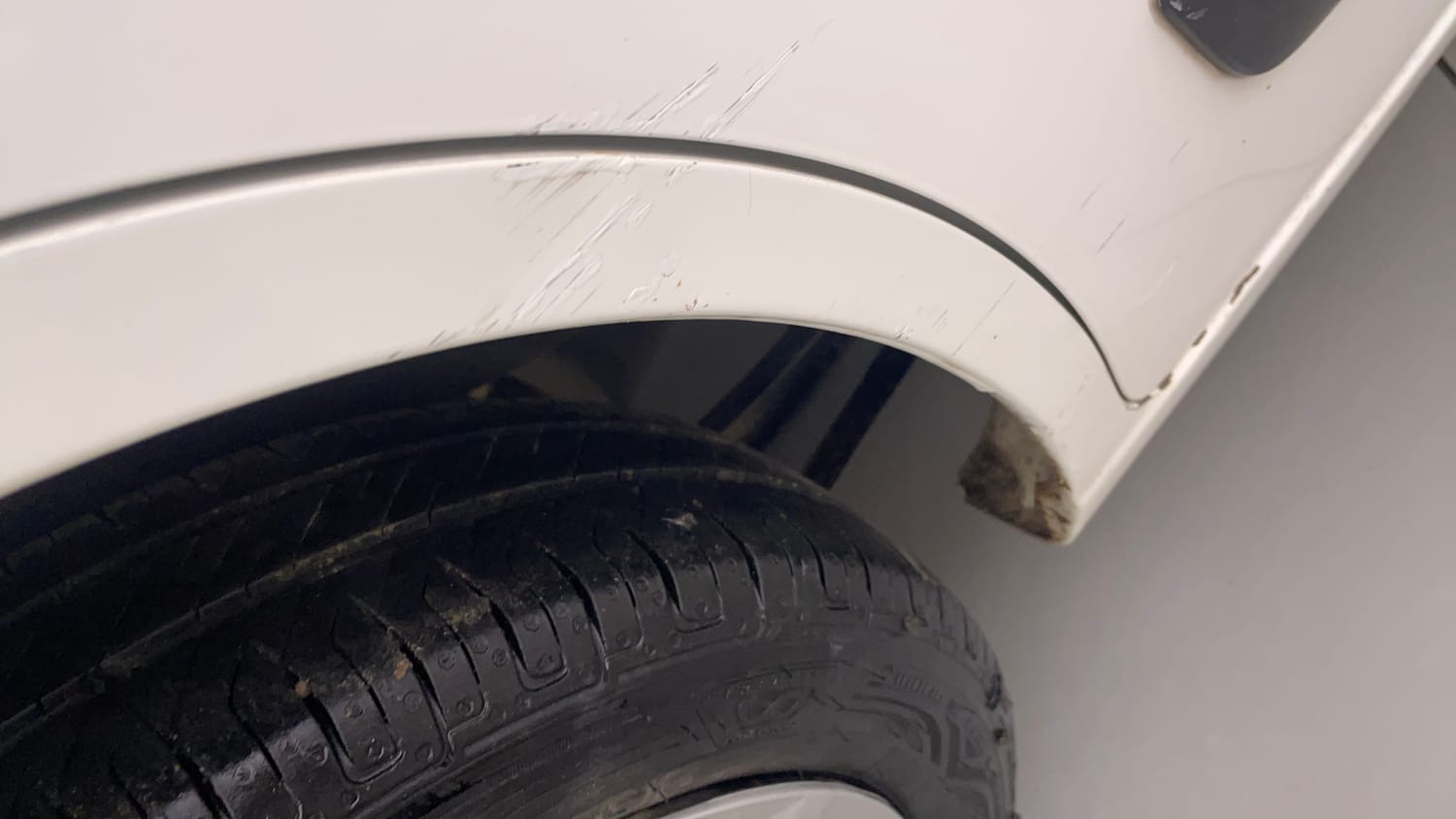 Used 2016 Maruti Suzuki Wagon R VXI Petrol Manual dents MINOR SCRATCH
