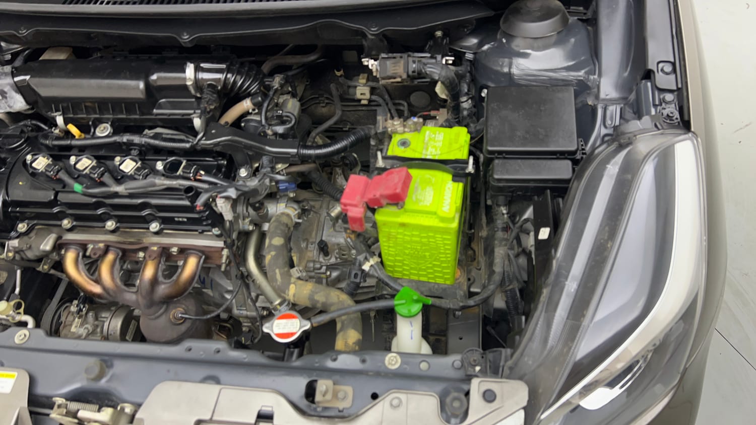 Used 2020 Toyota Glanza V Petrol Manual engine ENGINE LEFT SIDE VIEW