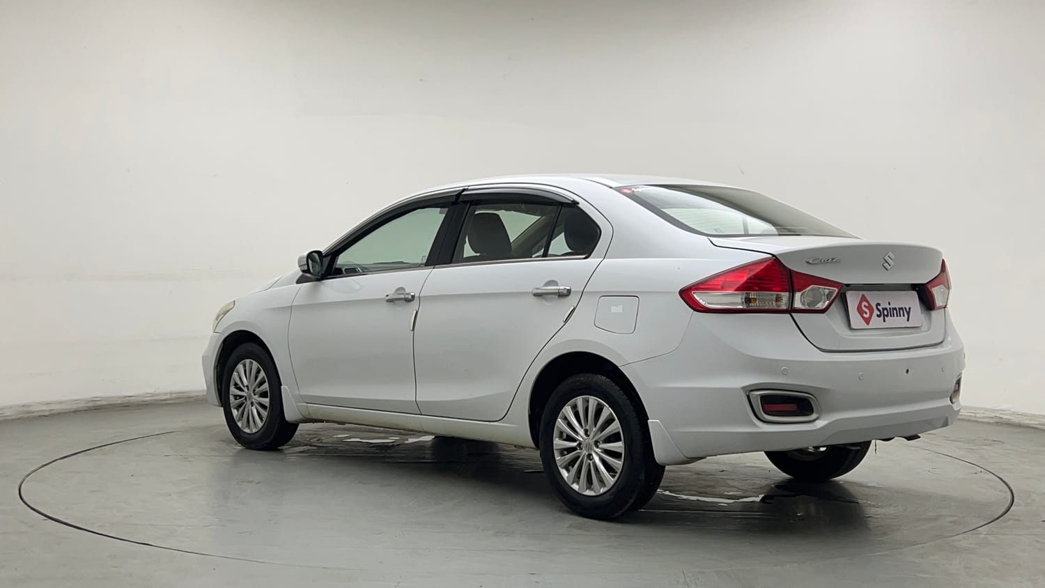 Used 2020 Maruti Suzuki Ciaz Delta 1.5 Petrol Manual exterior LEFT REAR CORNER VIEW