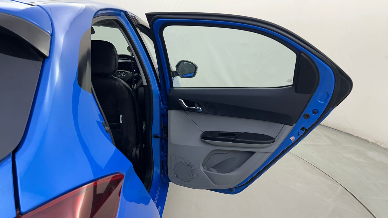 Used 2021 Tata Tiago XZ Plus Petrol Manual interior RIGHT REAR DOOR OPEN VIEW