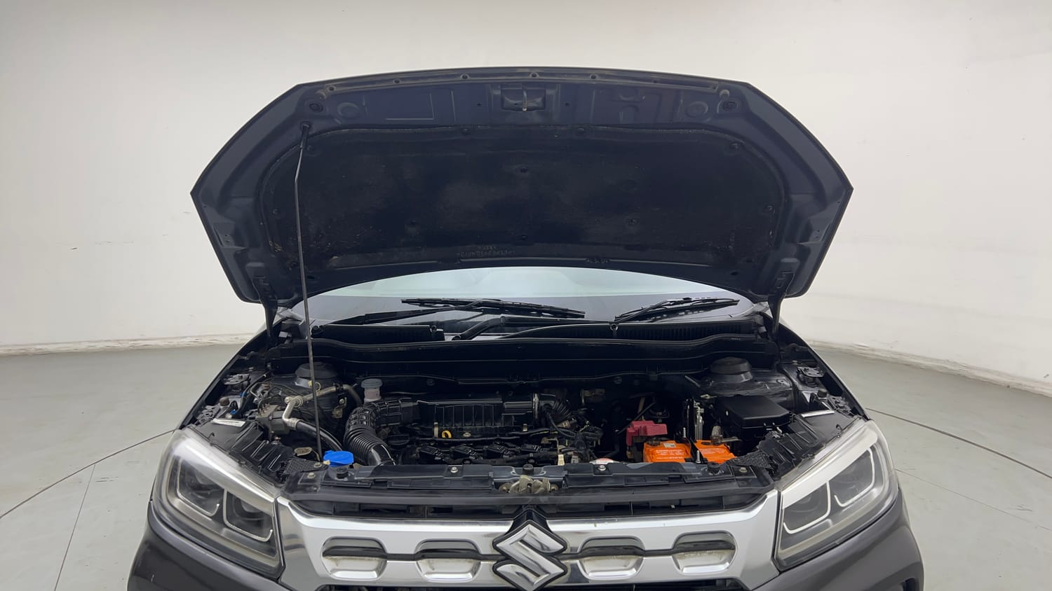 Used 2021 maruti-suzuki Vitara Brezza VXi Petrol Manual engine ENGINE & BONNET OPEN FRONT VIEW
