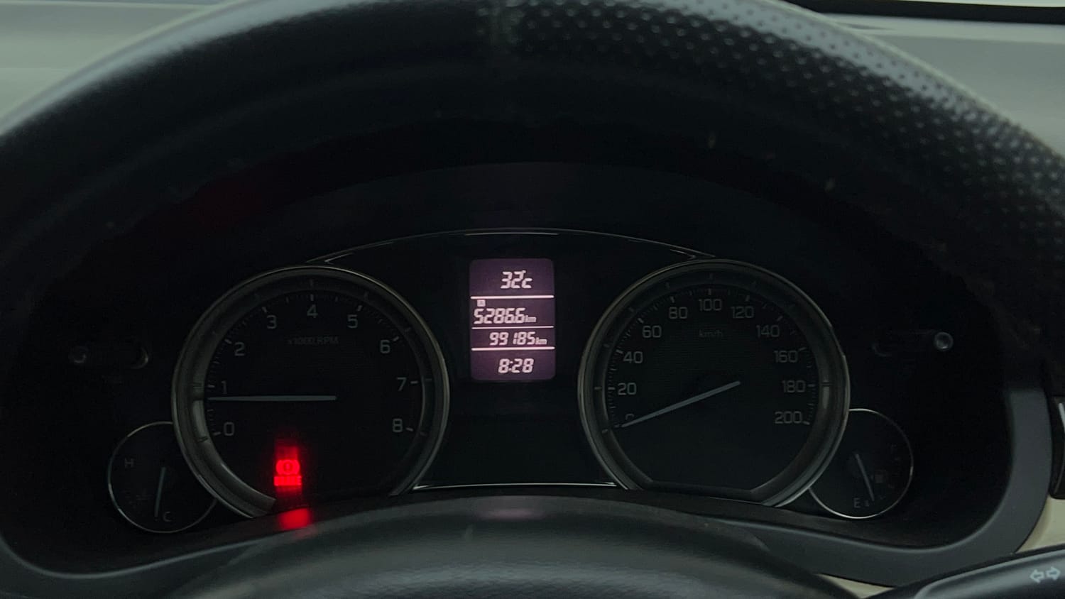 Used 2015 Maruti Suzuki Ciaz VXi+ Petrol Manual interior CLUSTERMETER VIEW