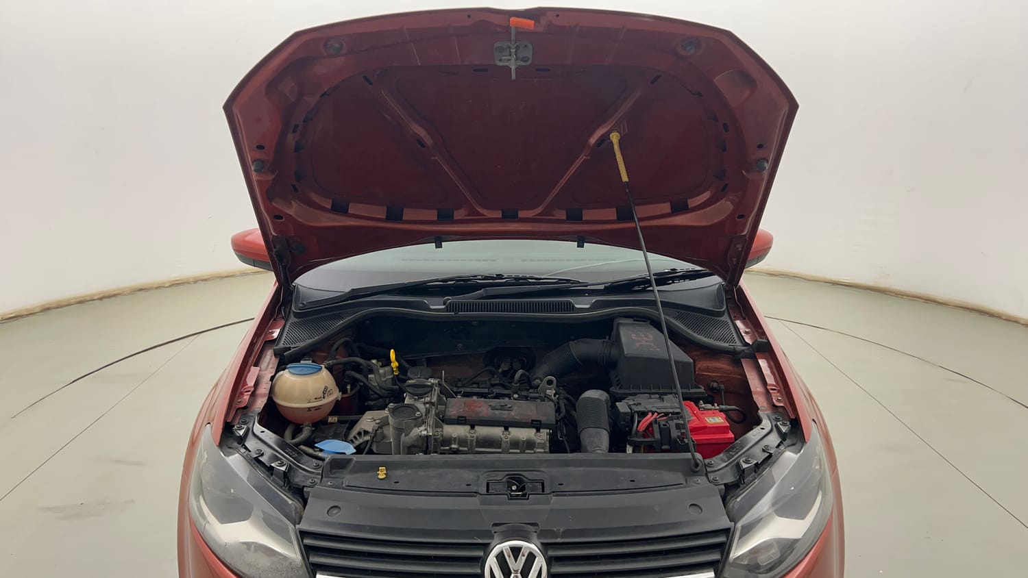 Used 2016 Volkswagen Polo Comfortline 1.2L (P) Petrol Manual engine ENGINE & BONNET OPEN FRONT VIEW