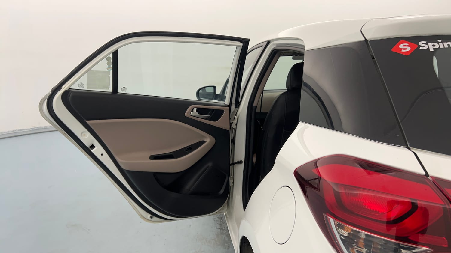 Used 2016 Hyundai Elite i20 Magna 1.2 Petrol Manual interior LEFT REAR DOOR OPEN VIEW